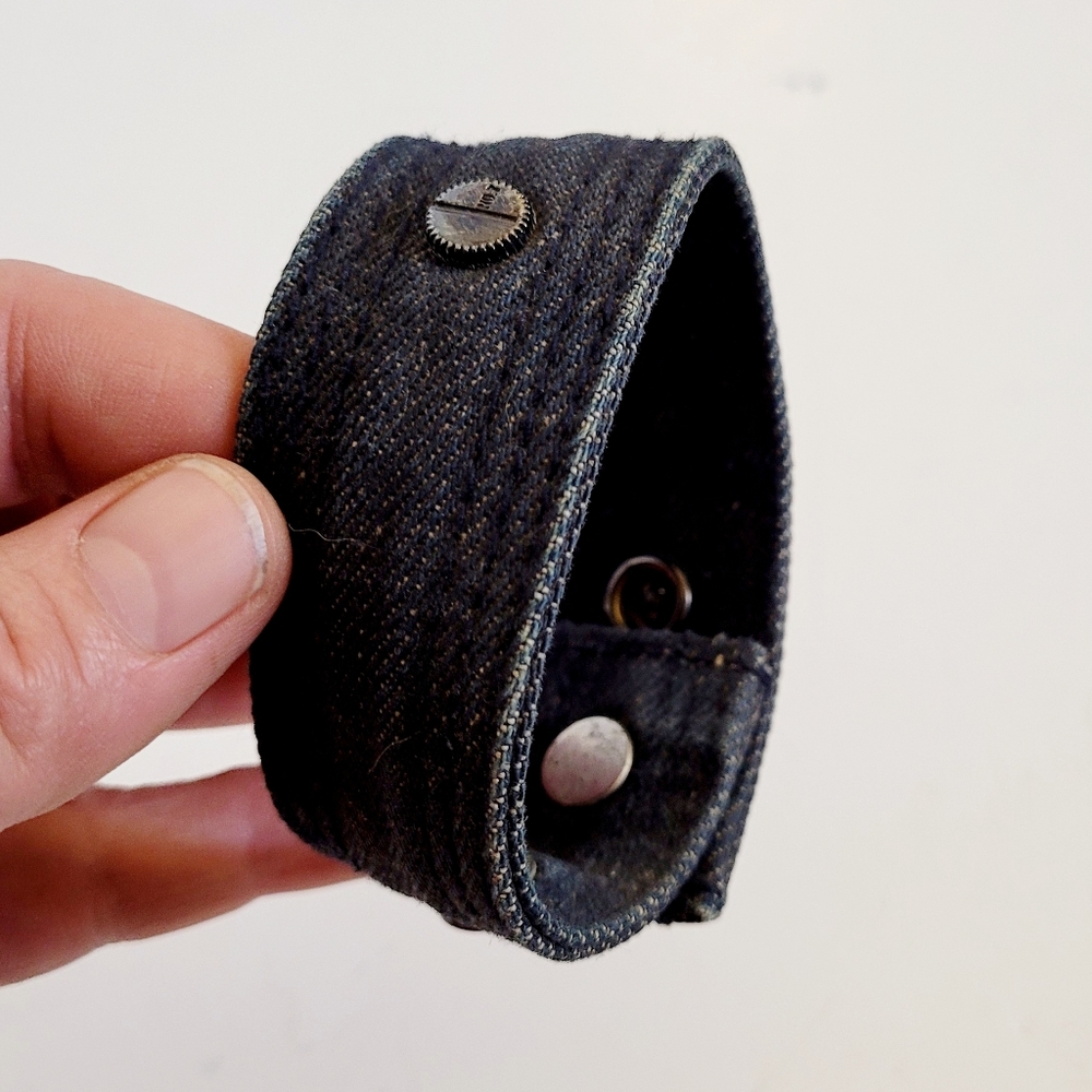 Denim bracelet - Picture 3 of 9